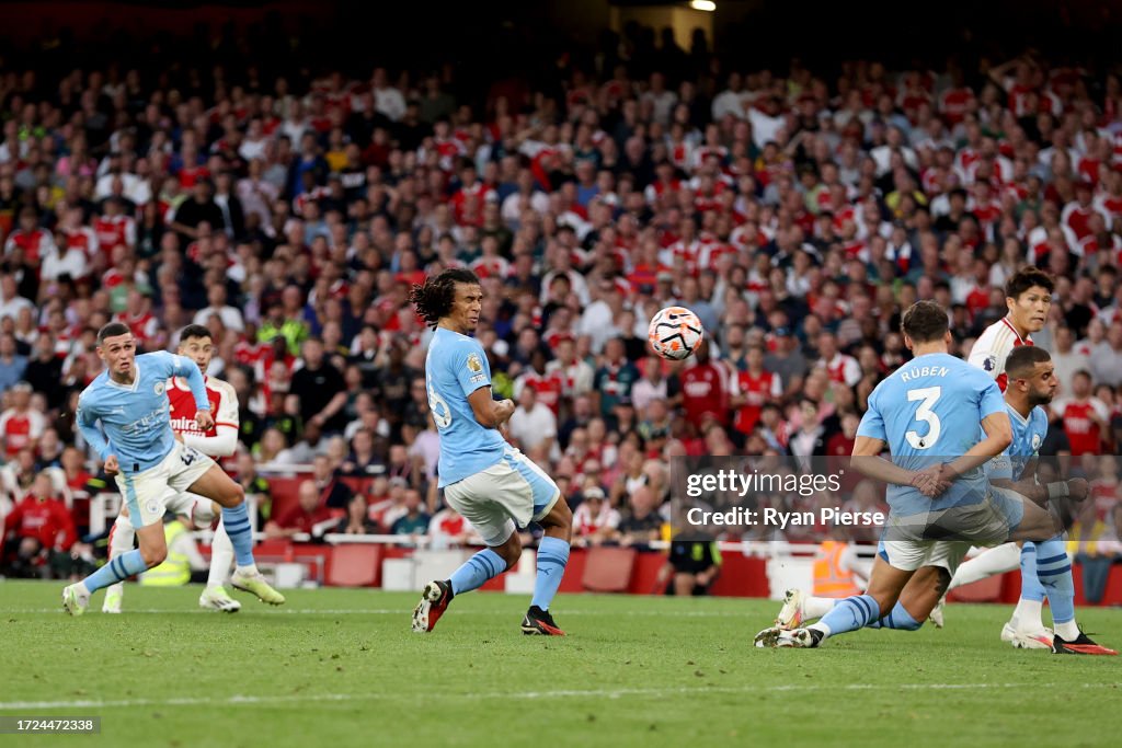 Arsenal FC v Manchester City - Premier League