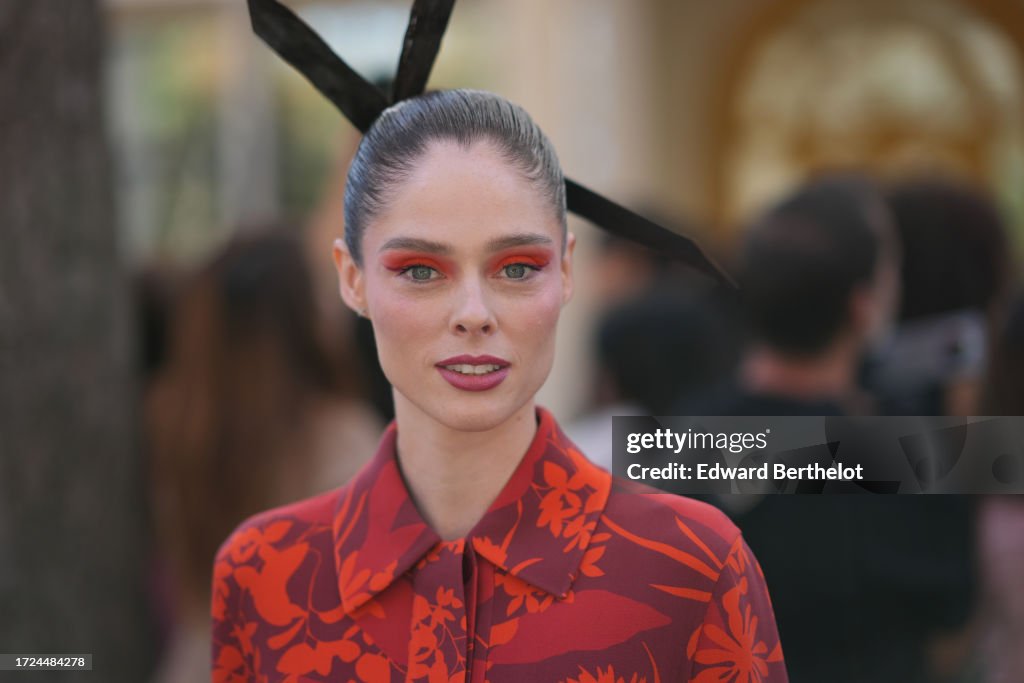 Street Style - Paris Fashion Week - Womenswear Spring/Summer 2024 - Day Seven