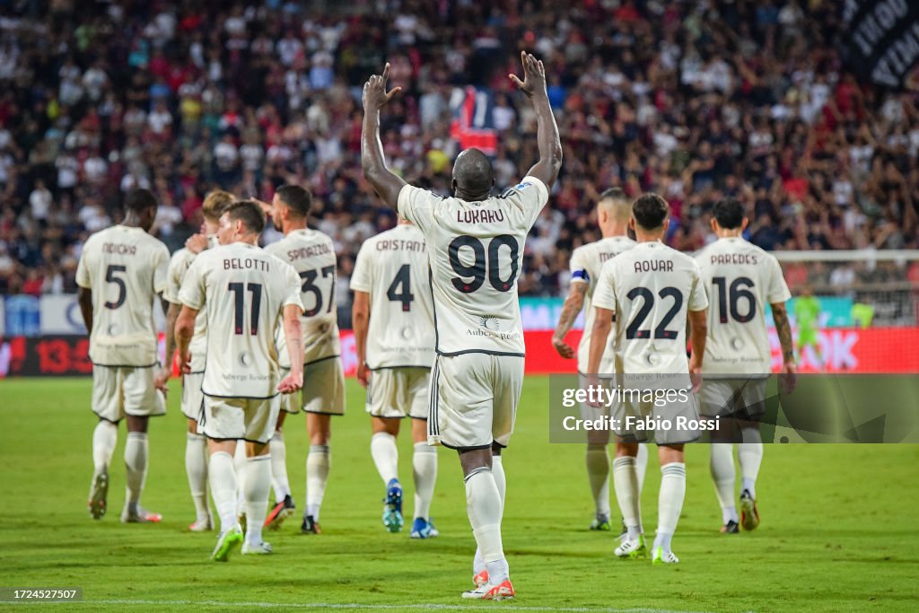 Romelu Lukaku celebrates after scoring his second goal of AS Roma