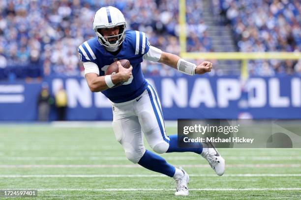 Gardner Minshew of the Indianapolis Colts runs the ball against the Tennessee Titans during the second quarter at Lucas Oil Stadium on October 08,...