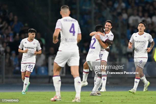 Josip Brekalo of ACF Fiorentina celebrates with teammate Alfred Duncan after scoring the team's first goal during the Serie A TIM match between SSC...