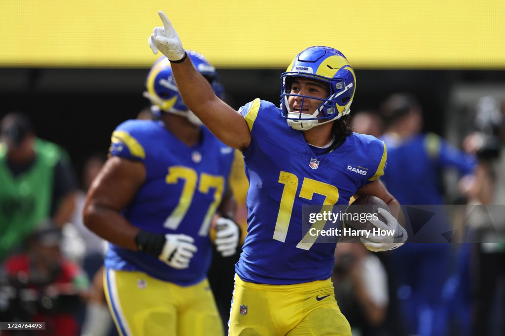 Philadelphia Eagles v Los Angeles Rams