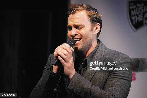 Darren Ritchie Crying Darren Ritchie Photos and Premium High Res Pictures - Getty Images
