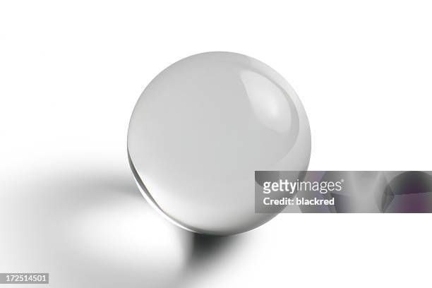 bola de cristal - transparent sphere fotografías e imágenes de stock