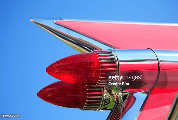 classic car tail fin - usa cars stockfoto's en -beelden