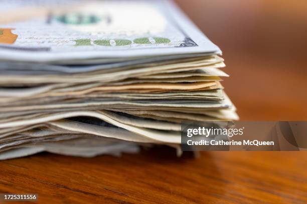 Money Stack Texture Side 16 Stack Of Money Side View Stock Photos, High-Res Pictures, and Images ...