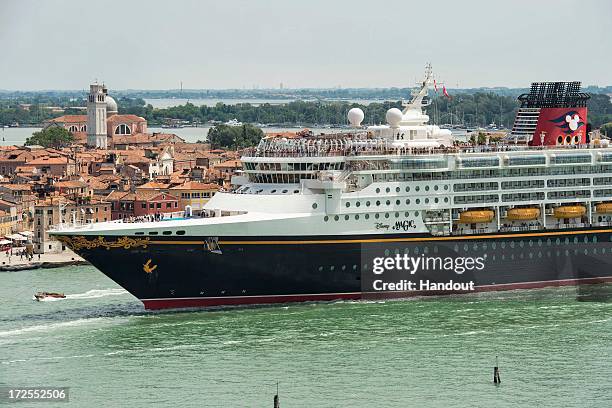 Disney Rome Port 3,743 Walt Disney Italy Stock Photos, High-Res Pictures, and Images ...
