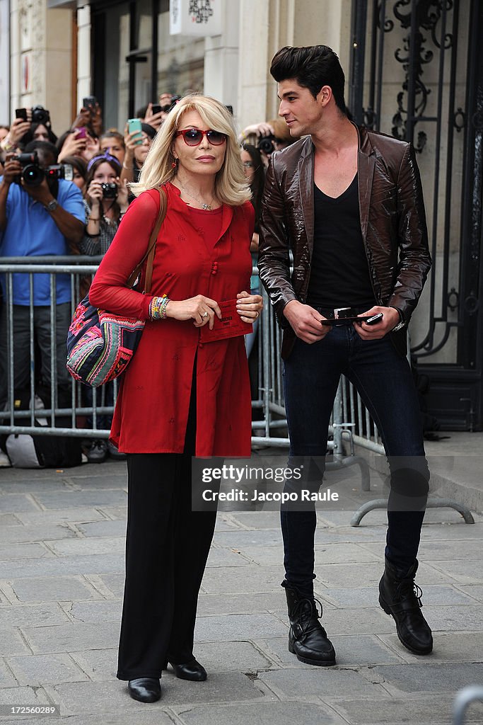 Jean Paul Gaultier : Outside Arrivals - Paris Fashion Week Haute-Couture F/W 2013-2014