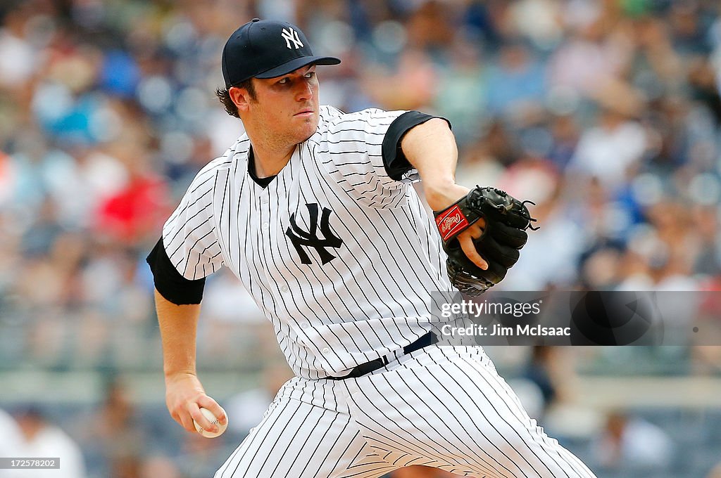 Texas Rangers v New York Yankees