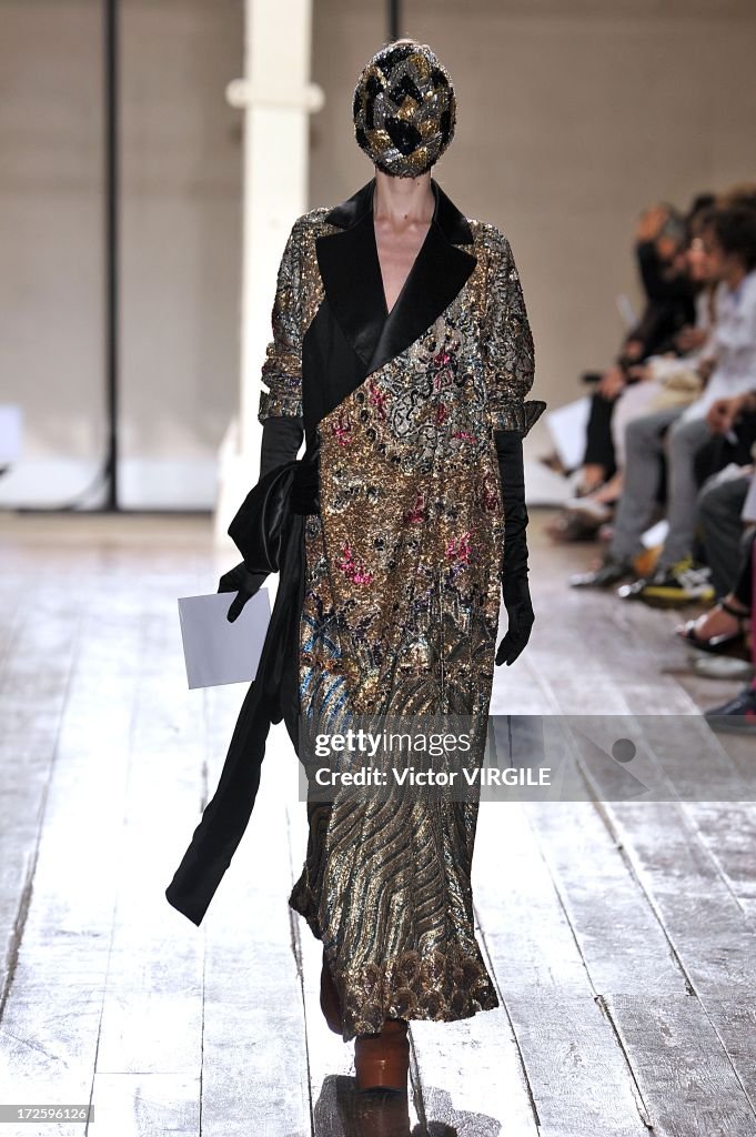 Maison Martin Margiela: Runway - Paris Fashion Week Haute-Couture F/W 2013-2014