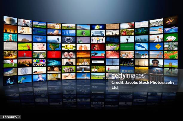 wall of television screens - large group of objects stock pictures, royalty-free photos & images