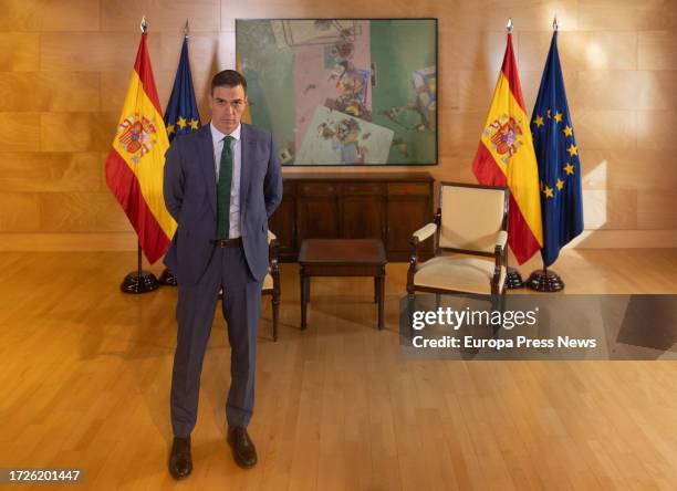 The Secretary General of the PSOE and acting President of the Government, Pedro Sanchez, meets with the leader of the Partido Popular, Alberto Nuñez...