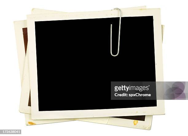 molduras para fotos em branco com clip para papel e as sombras - paperclip imagens e fotografias de stock