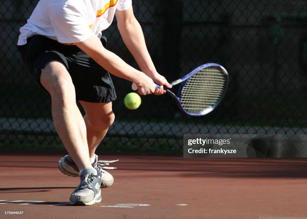 Hitting the tennis