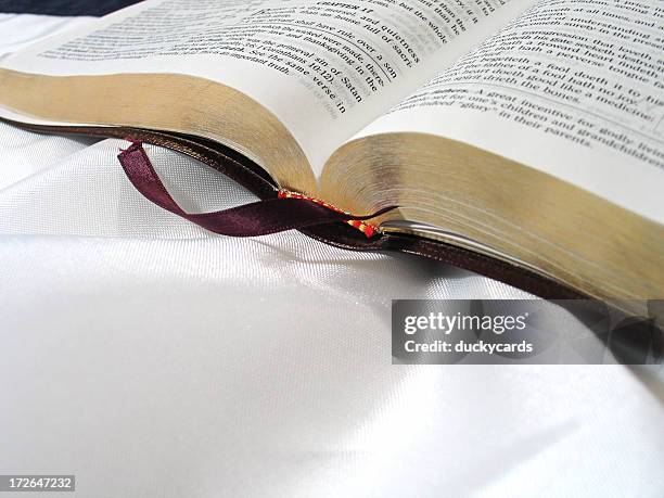 Blanke Scripture Page Blank Bible Pages Photos and Premium High Res Pictures - Getty Images