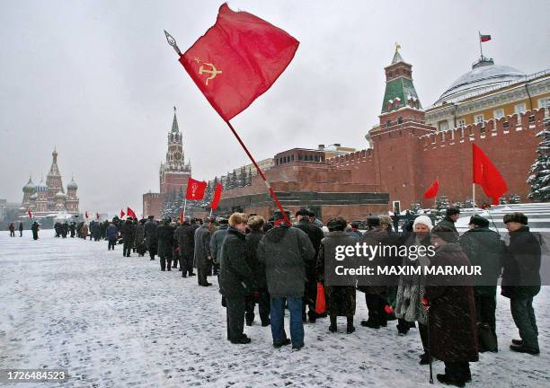 Lenin Supporters 1,094 Soviet Coat Of Arms Stock Photos, High-Res Pictures, and Images ...