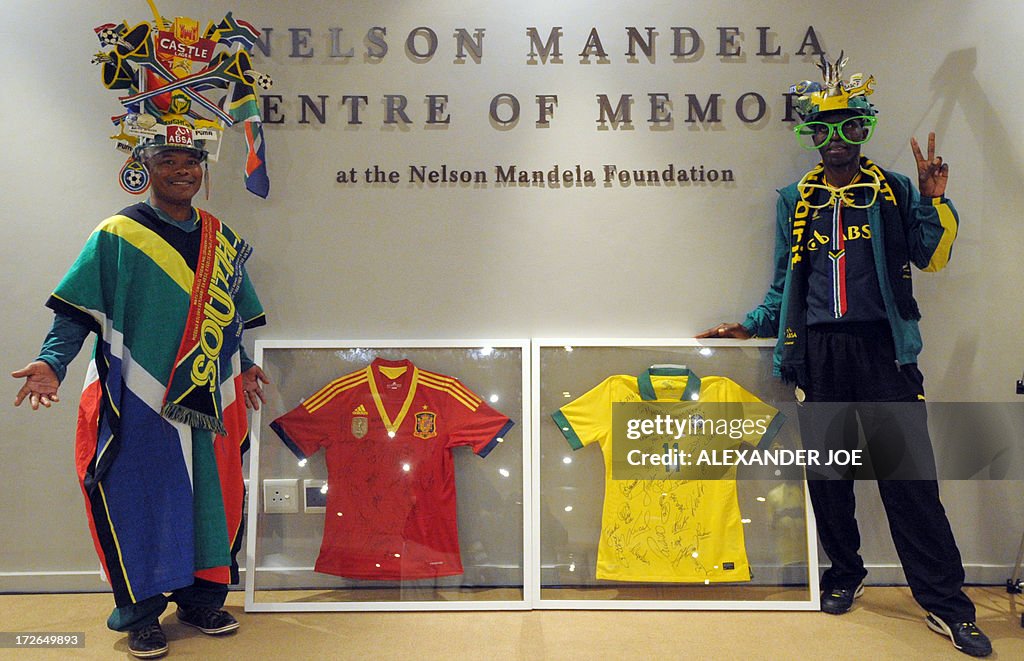 SAFRICA-FBL-BRA-HEALTH-POLITICS-MANDELA