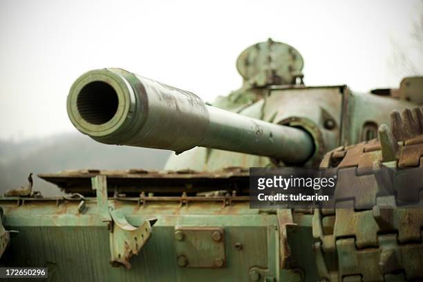 tanque militar - military tank fotografías e imágenes de stock