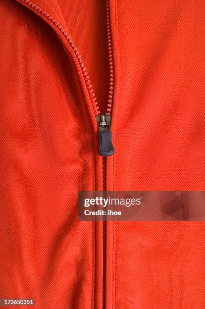 rojo con cremallera - zipper fotografías e imágenes de stock