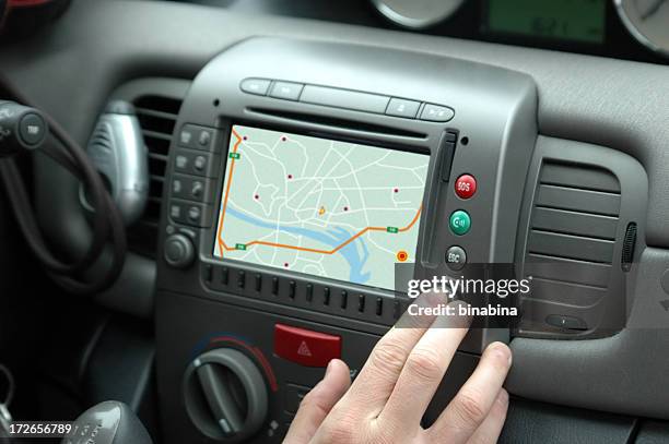 gps-auto - gps stock-fotos und bilder
