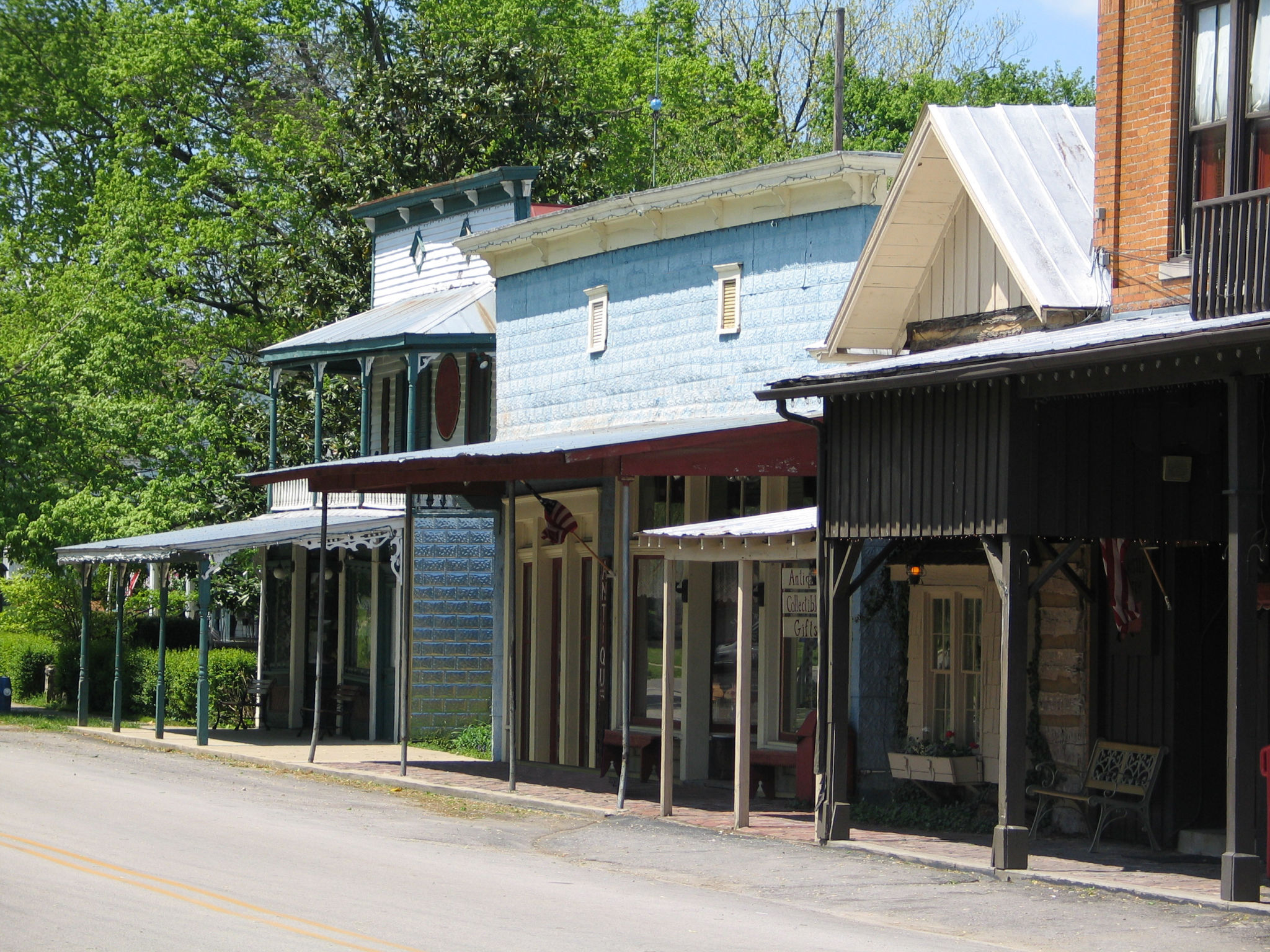 Jonesville town