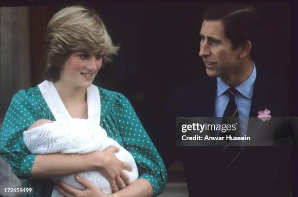 Prince Charles, Prince of Wales and Diana, Princess of Wales leave the Lindo Wing St Mary's Hospital with baby Prince William on June 22, 1982 in...