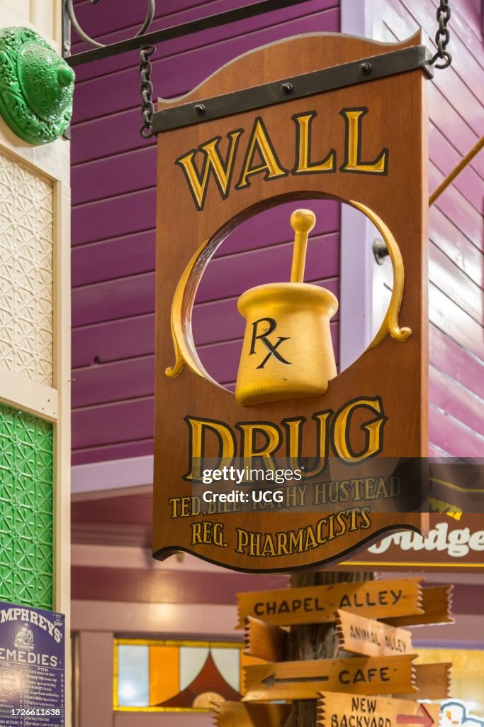 Sign at the entrance to the historic Wall Drug Store in Wall, South Dakota, USA