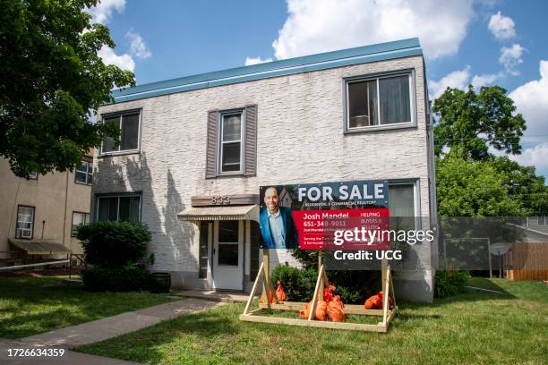 St. Paul, Minnesota. A five unit commercial multifamily building for sale for $500,000. In a middle class neighborhood.