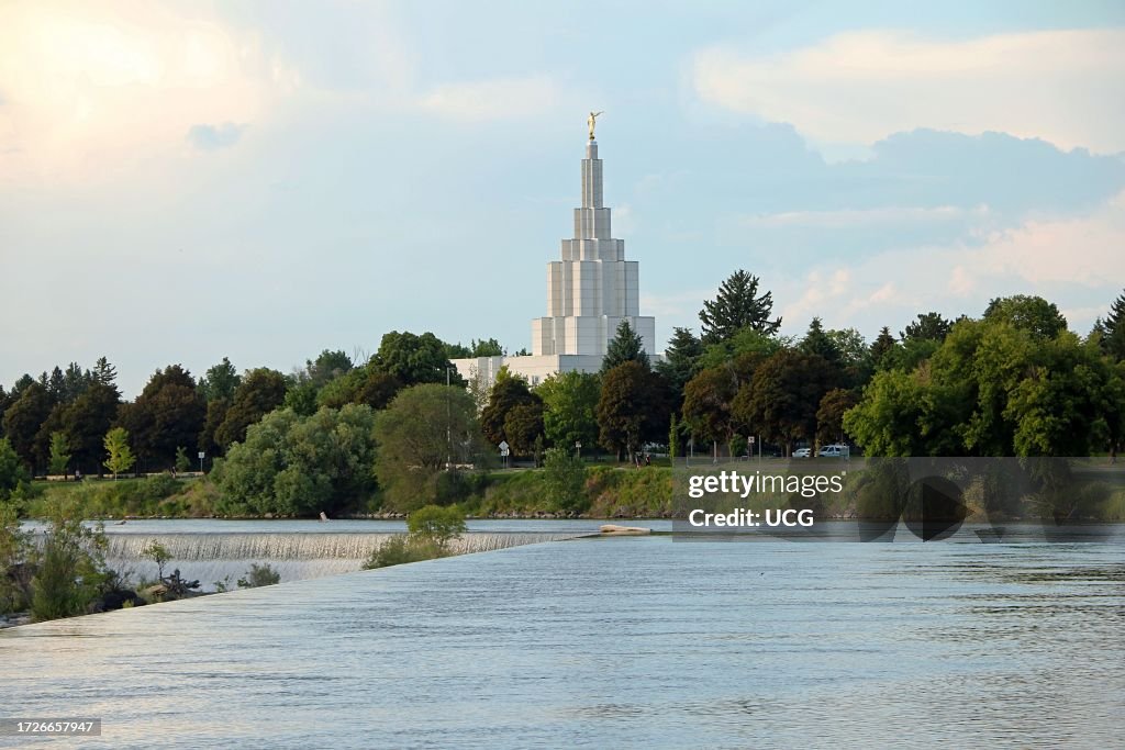 Mormon Temple in Idaho Falls Idaho