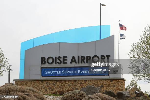 The Boise airport is in south central Idaho in Ada County. Boise is the state capital, and the countryÕs major airlines fly in and out of this...