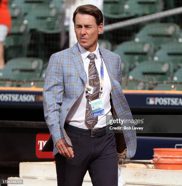 Baseball Commentators 908 Baseball Commentator Stock Photos, High-Res Pictures, and Images ...