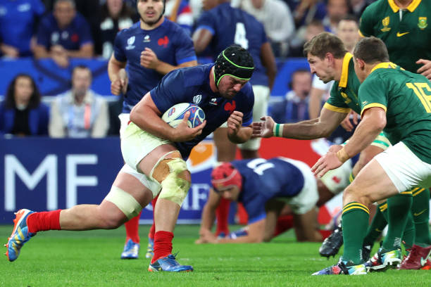 France's number eight Gregory Alldritt challenges South Africa's flanker Kwagga Smith during the France 2023 Rugby World Cup quarter-final match...