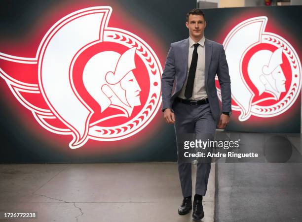 Dominik Kubalik of the Ottawa Senators arrives at the arena prior to a game against the Tampa Bay Lightning at Canadian Tire Centre on October 15,...