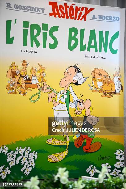 Photograph shows the new "Asterix" comix album during its presentation at the Hachette Livre publishing house in Vanves, near Paris, on October 16,...