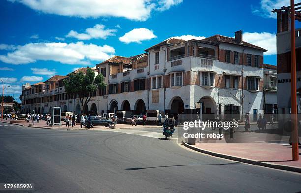 the streets of antananarivo - antananarivo 個照片及圖片檔