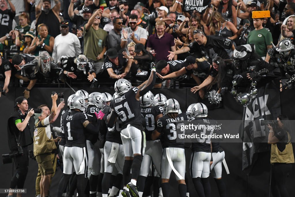 Green Bay Packers v Las Vegas Raiders