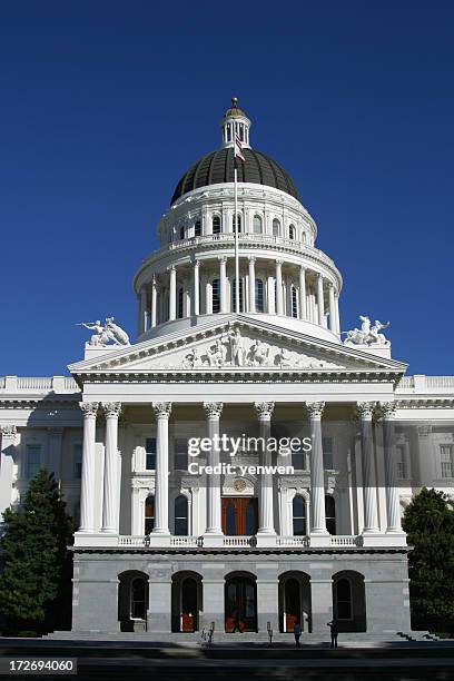 la capital del estado de california - capitel fotografías e imágenes de stock