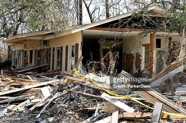 remains of the devastation left by hurricane katrina - damaged stock pictures, royalty-free photos & images