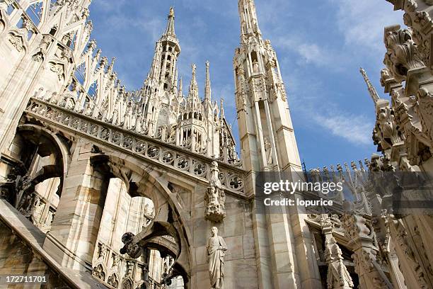 cathedral - duomo milano stock pictures, royalty-free photos & images