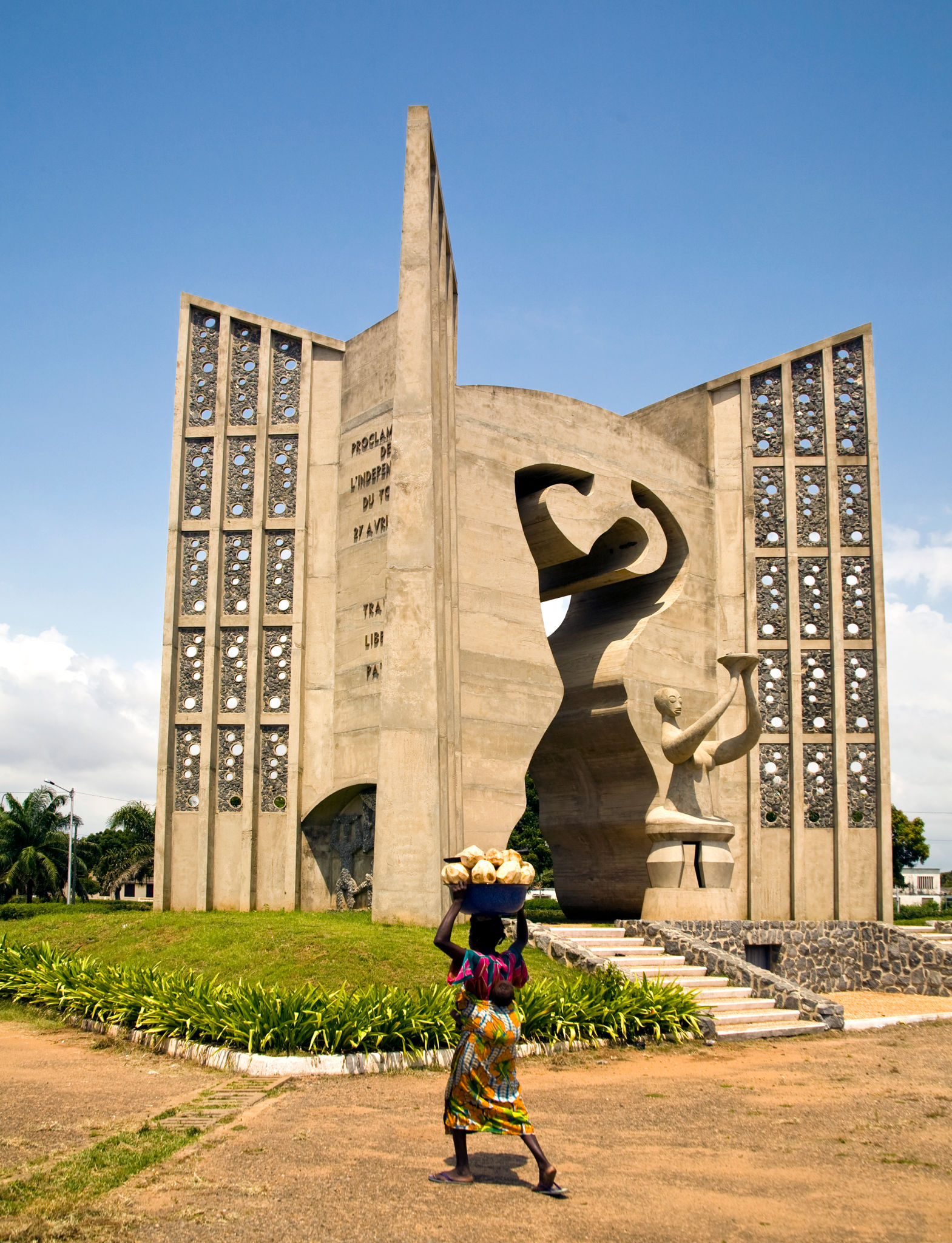 Togo: National Independence Monument in Lomé (Detail) Togo: National Independence Monument in Lomé (Detail)