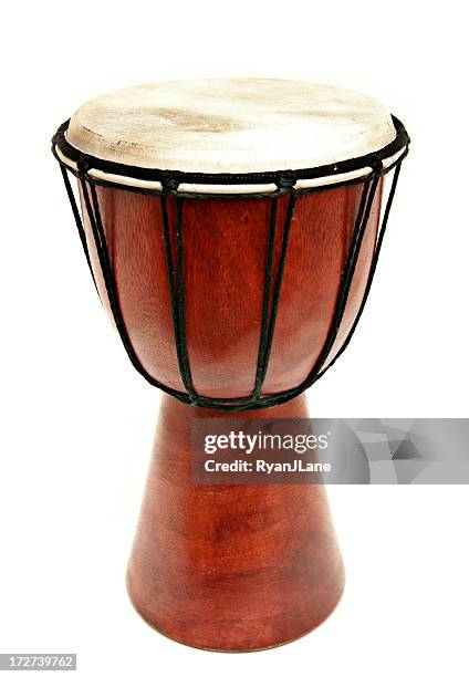 djembe wooden hand drum isolated on white - drum stockfoto's en -beelden