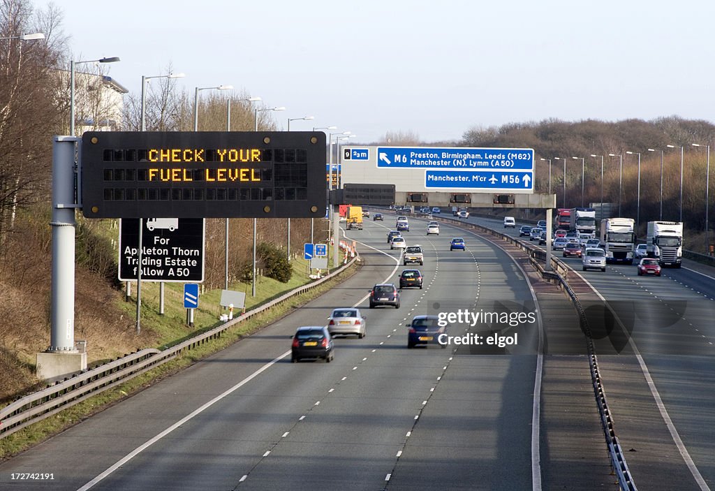 Vérifier le niveau de carburant