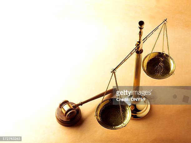 justice scale and gavel - justice concept stock pictures, royalty-free photos & images