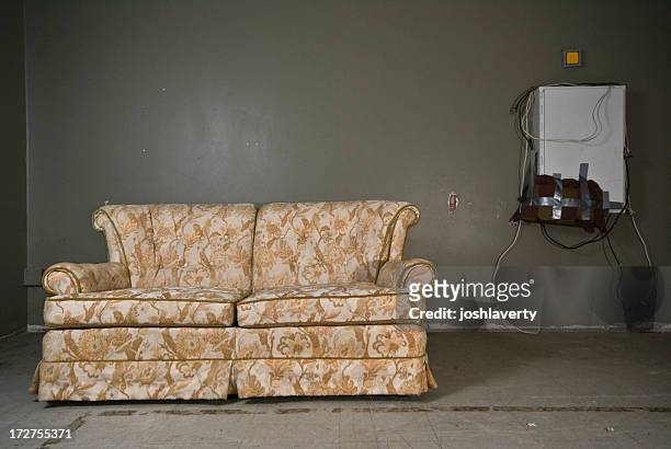 derelict couch - ugliness stock pictures, royalty-free photos & images