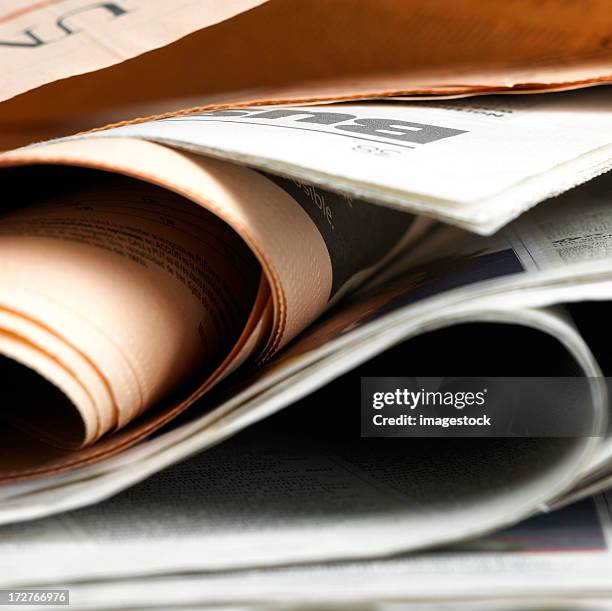 newspapers - press release stock pictures, royalty-free photos & images