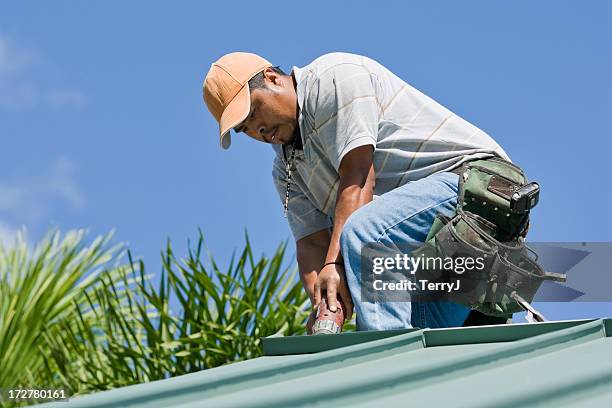 construction worker - undocumented immigrant stock pictures, royalty-free photos & images