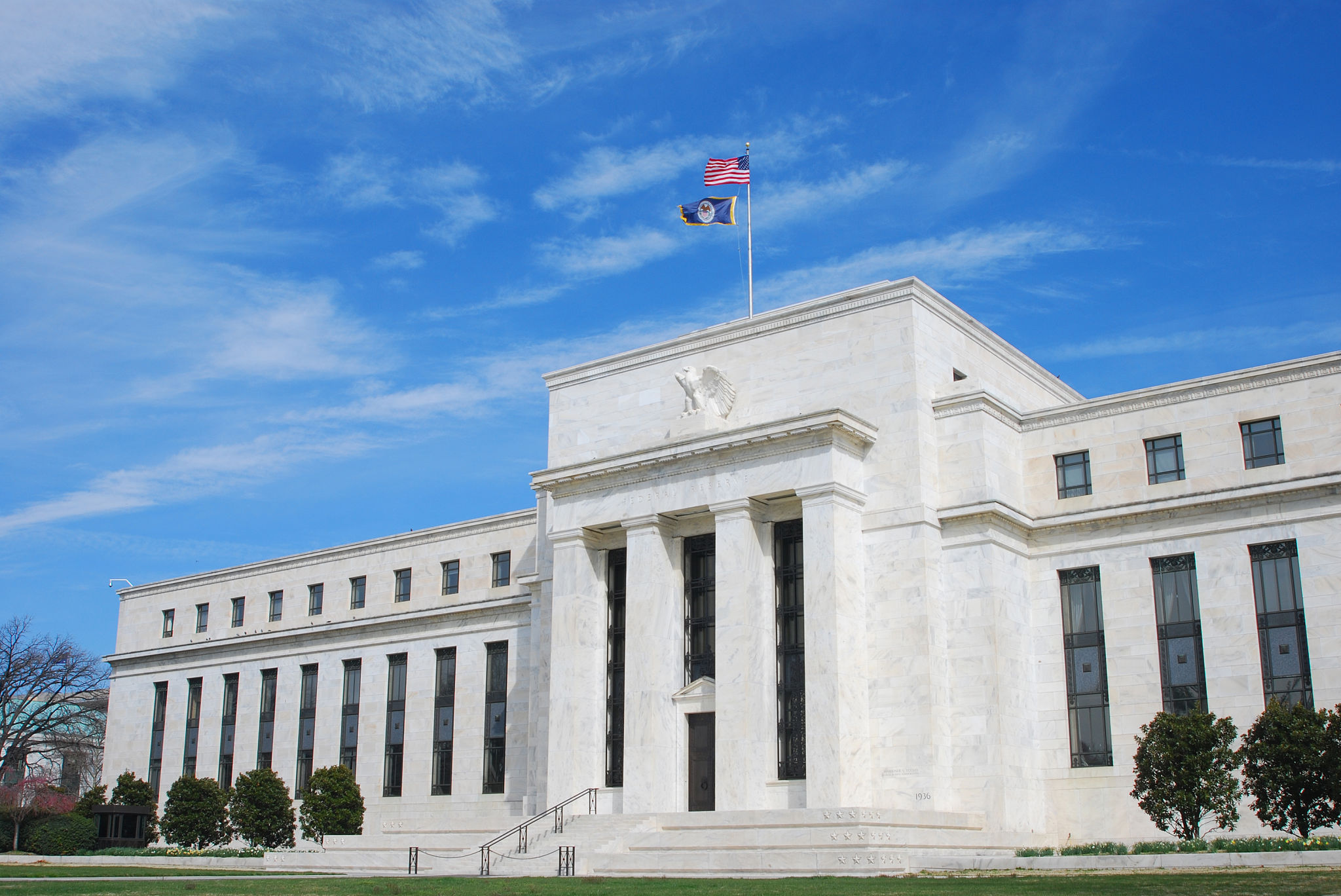 Crypto Markets Stable as Regulatory Clarity Debates Intensify