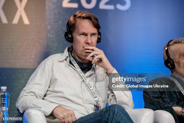 Luke Harding 43 Luke Harding (Journalist) Stock Photos, High-Res Pictures, and ...