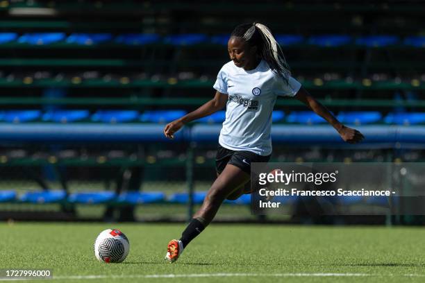 Ajara Nchout Njoya of FC Internazionale in action during the FC Internazionale Women training session on October 10, 2023 in Milan, Italy.