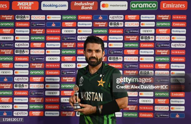 Pakistan Api Rizwa 168,816 Pakistan Player Stock Photos, High-Res Pictures, and Images ...